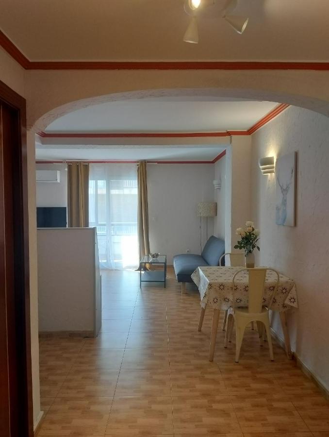 Unique Apartahotel 2-1 Torrevieja Exterior photo
